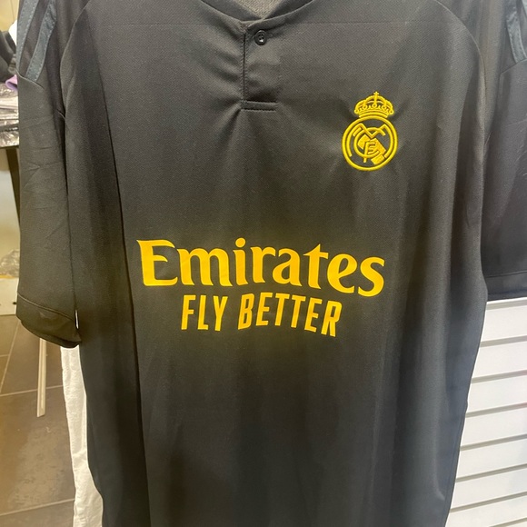 Real Madrid j Bellingham jersey  new with tag . - Picture 2 of 2